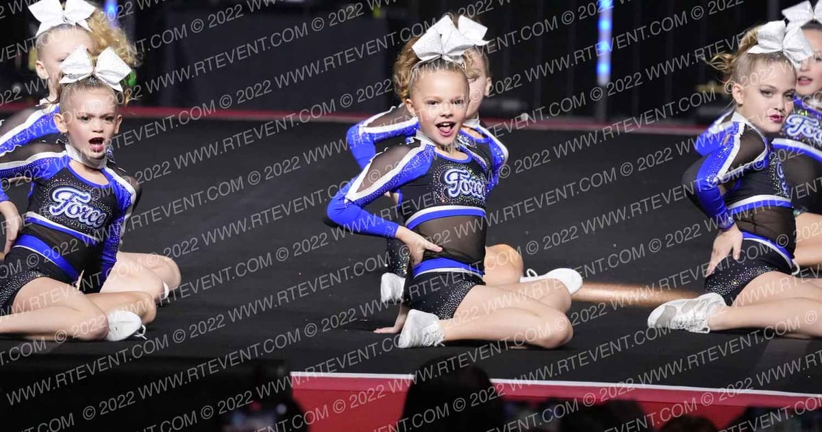 CHEER FORCE FIRST CLASS · AS Nationals