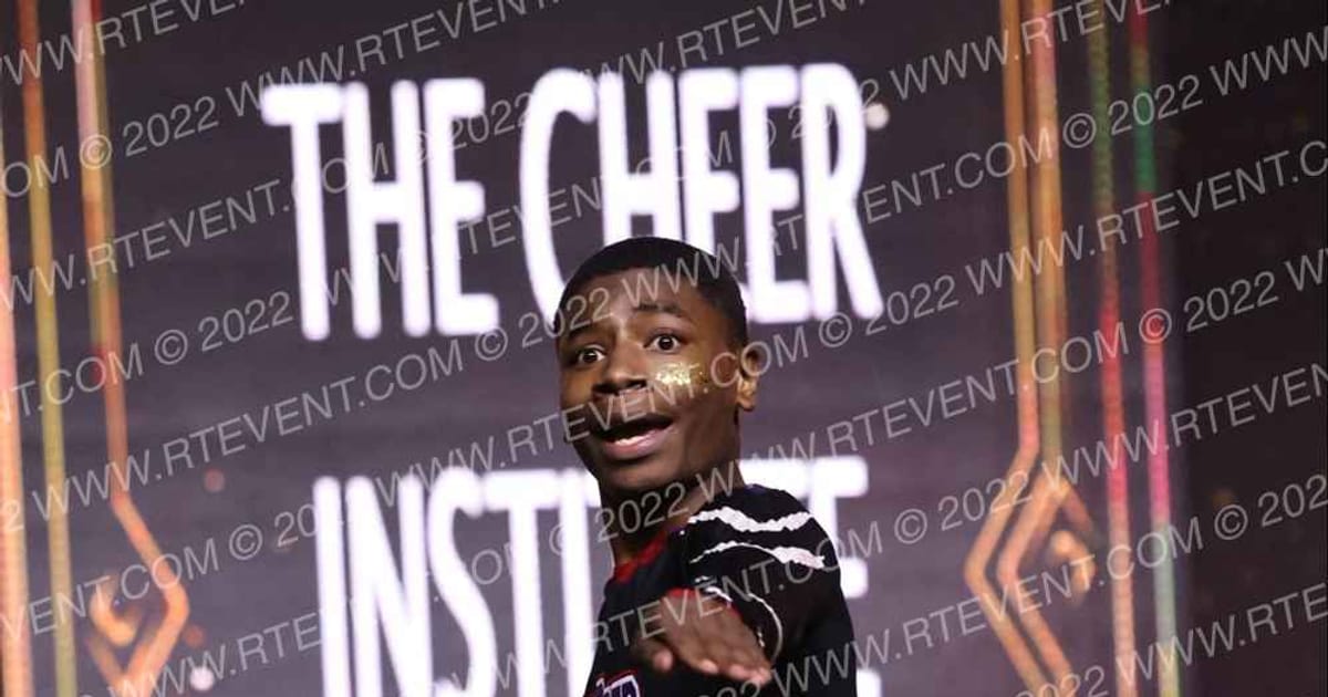 The Cheer Institute thoroBred · Gold Rush Chicago