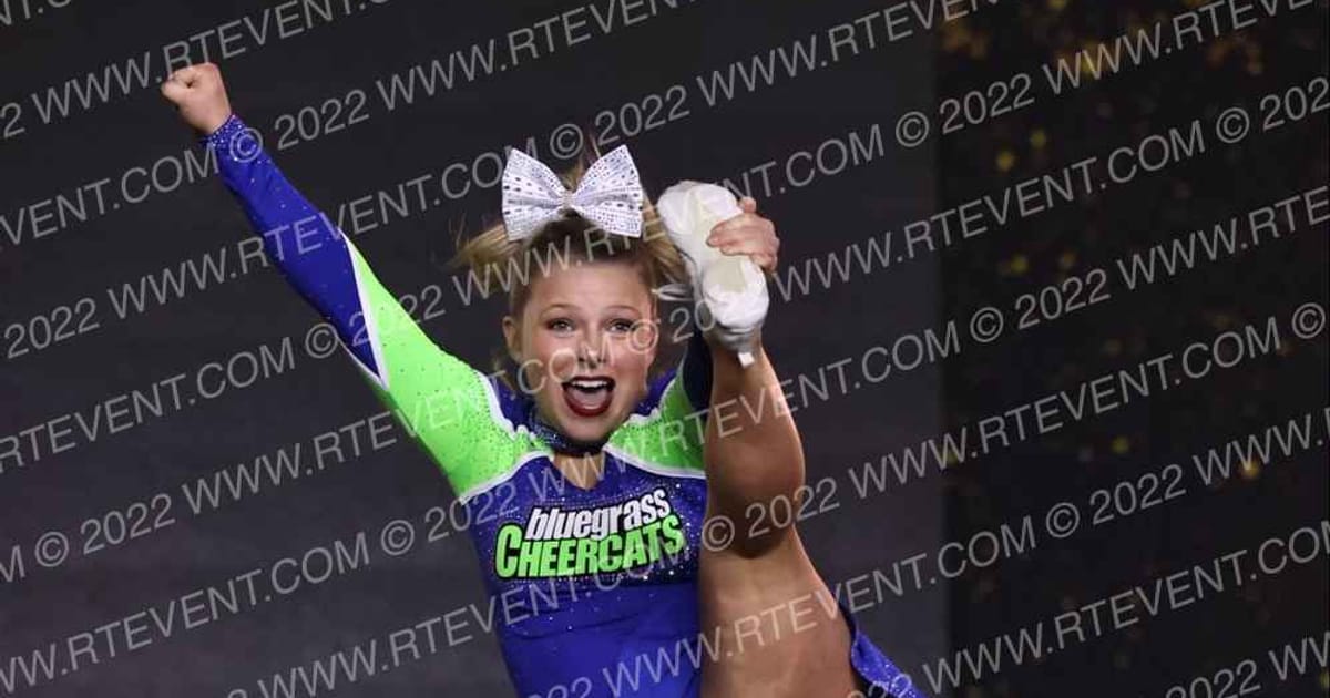 Bluegrass Cheercats Pink Panthers · Gold Rush Chicago