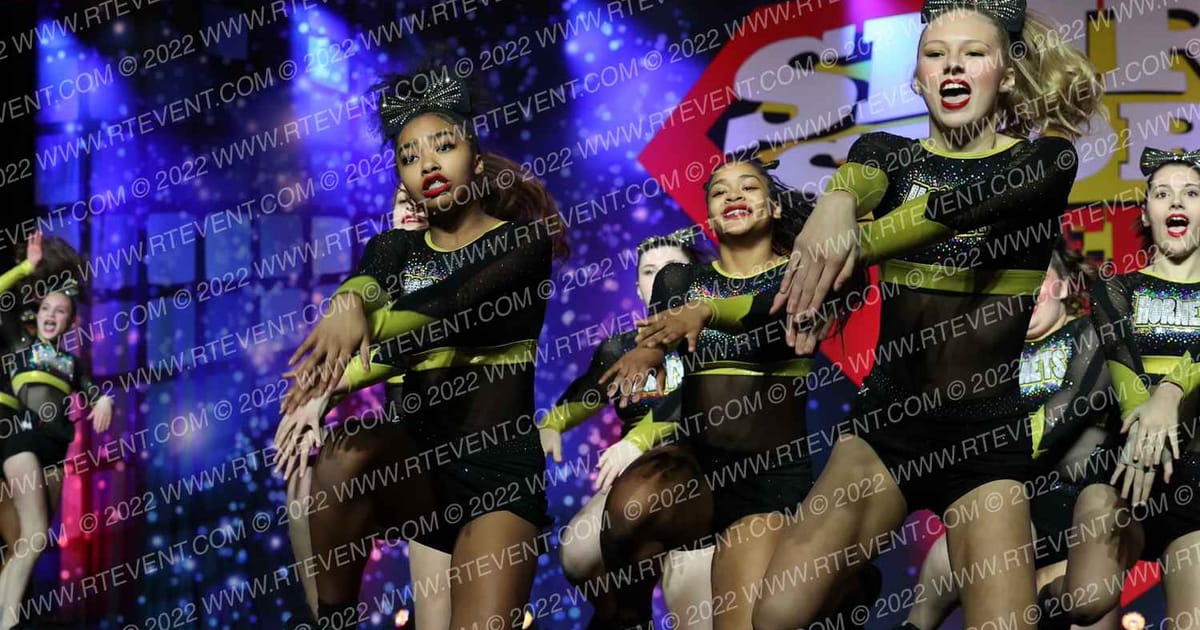 Hornets Competitive Cheerleading Miss Sting · Spirit Sports Philly Nationals DIDII