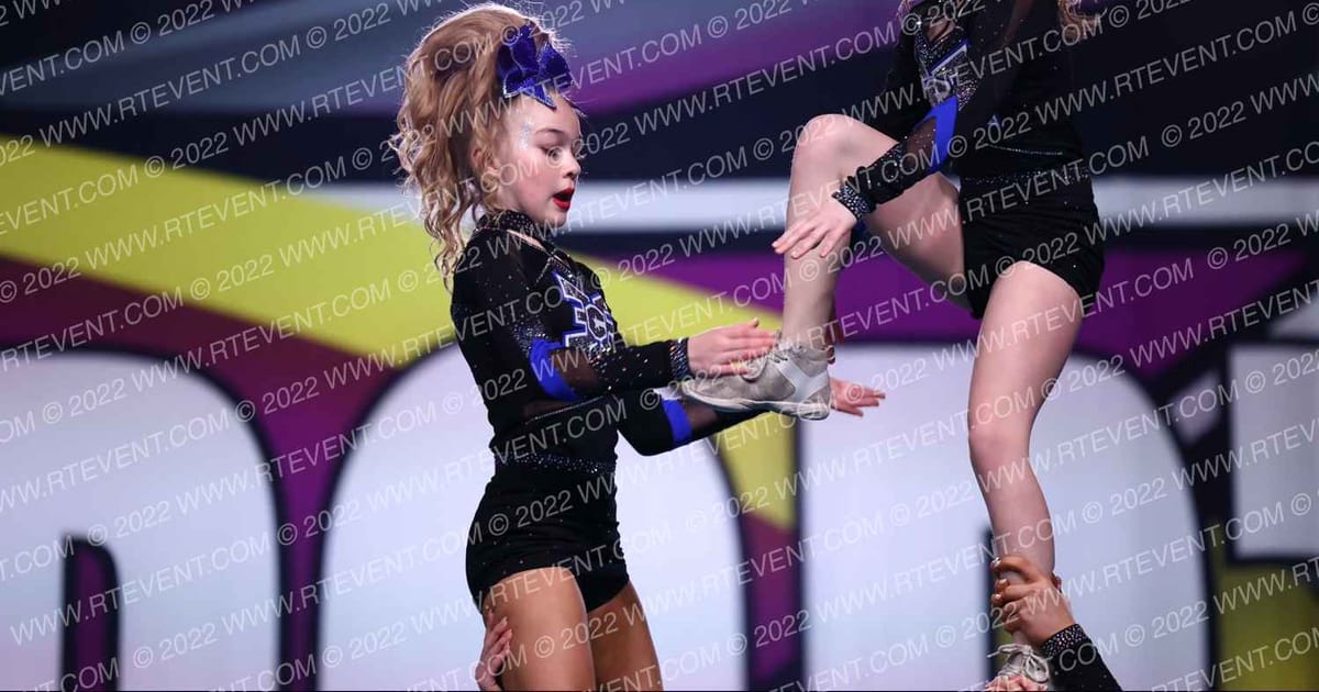 East Celebrity Elite - Hingham JEMS · Cheersport Super Nationals