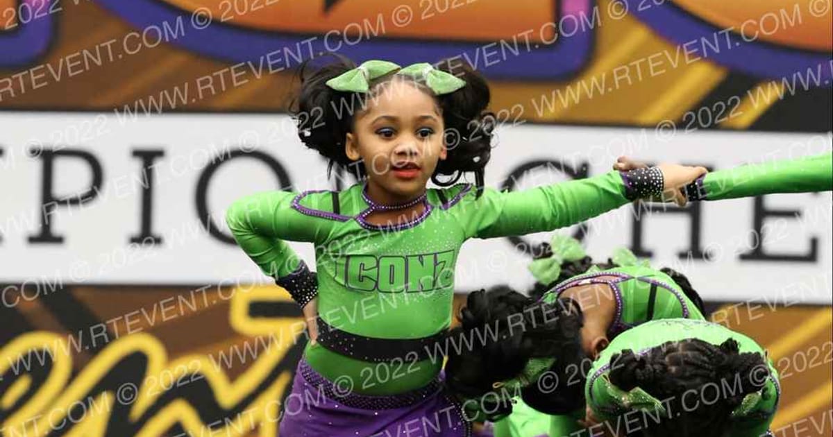 Cheer Image Iconz Queen of Hearts · Red Hot Cheer and Dance Competition