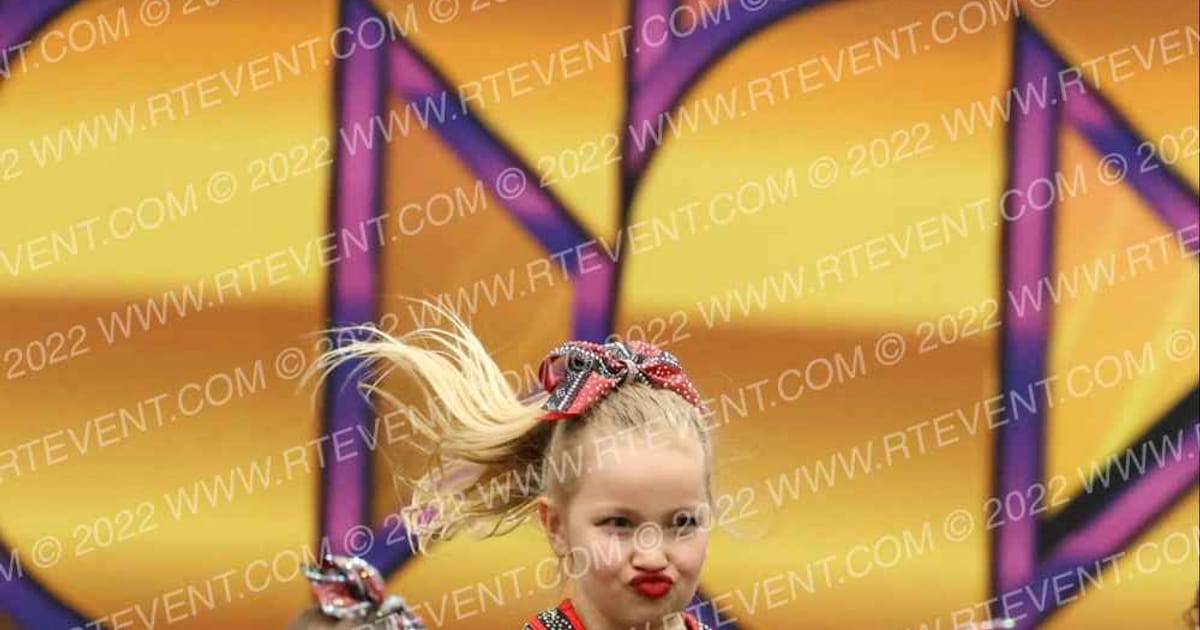 Rival Elite Mayhem · Red Hot Cheer and Dance Competition