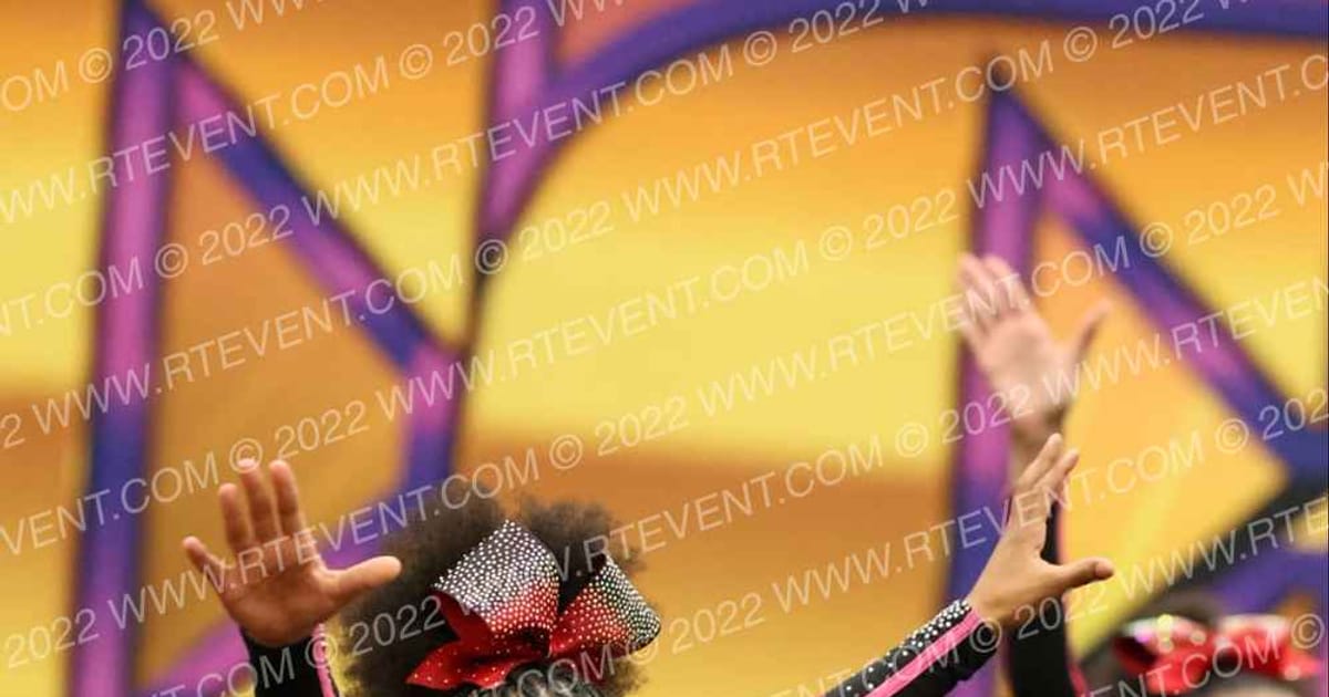 Millers Cheer Stars supernovas · Red Hot Cheer and Dance Competition