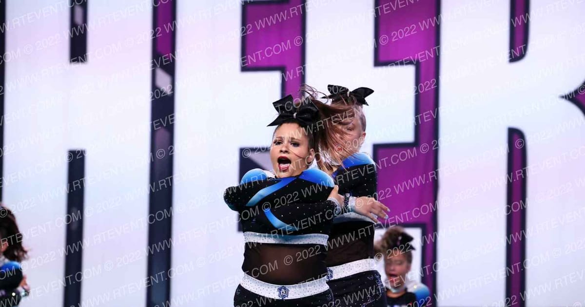 Florida Top Dog All Stars Outlaws · Cheersport Super Nationals