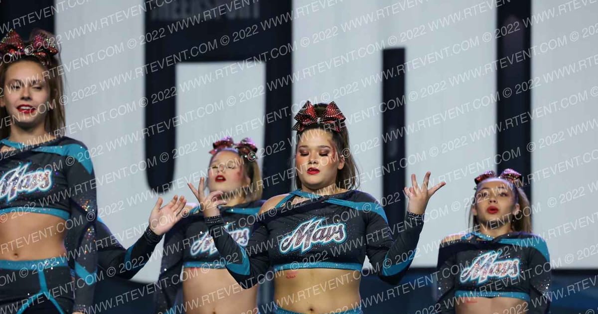 Desert Elite Mavericks Renegades · Cheersport Super Nationals