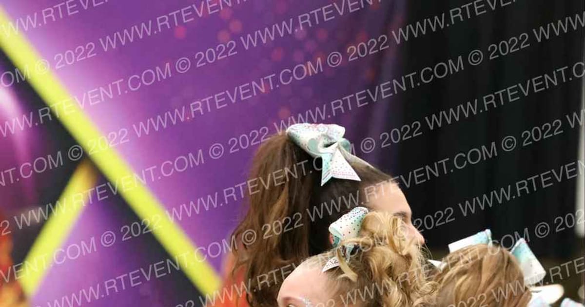 Superior Athletics Youth Sizzle · Red Hot Cheer and Dance Competition