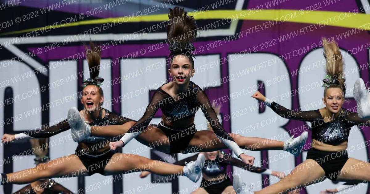 Legendary Athletics Lady Valor · Cheersport Super Nationals