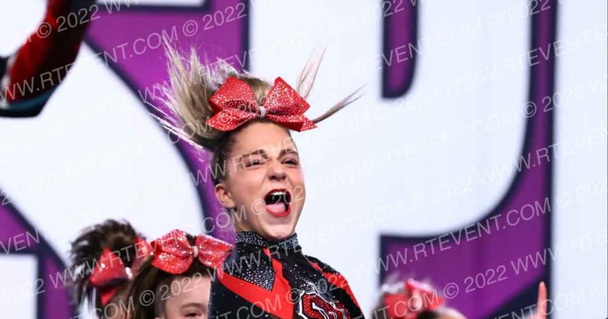 Star Athletics Gold · Cheersport Super Nationals