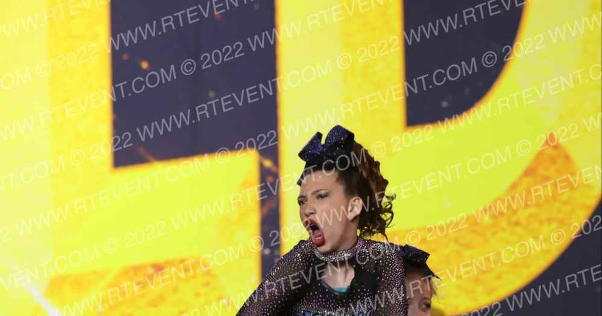 Iconic Allstars Blue Reign · Gold Rush Chicago