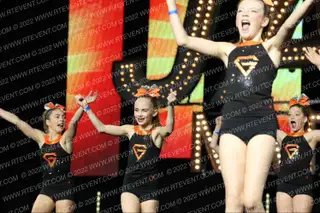 GRIDDERS CHEERLEADING  PRIMETIME