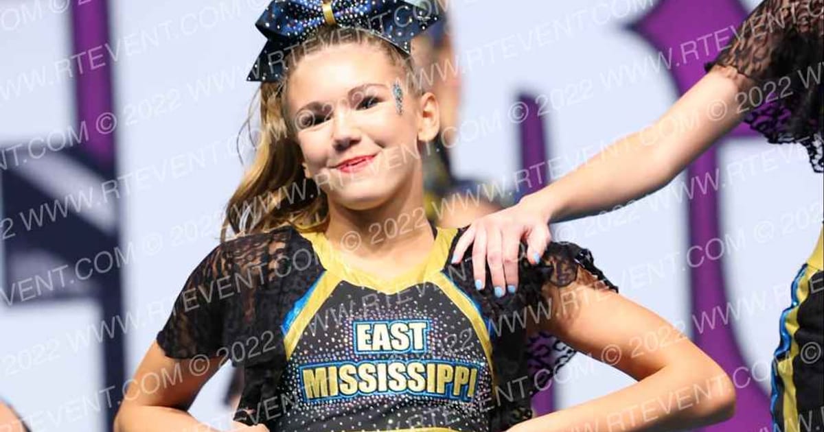 East Mississippi Cheerleading EMC Sabres · Cheersport Super Nationals