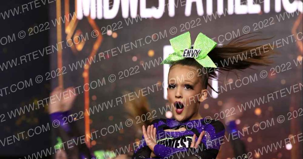 Midwest Athletics Envy · Gold Rush Chicago