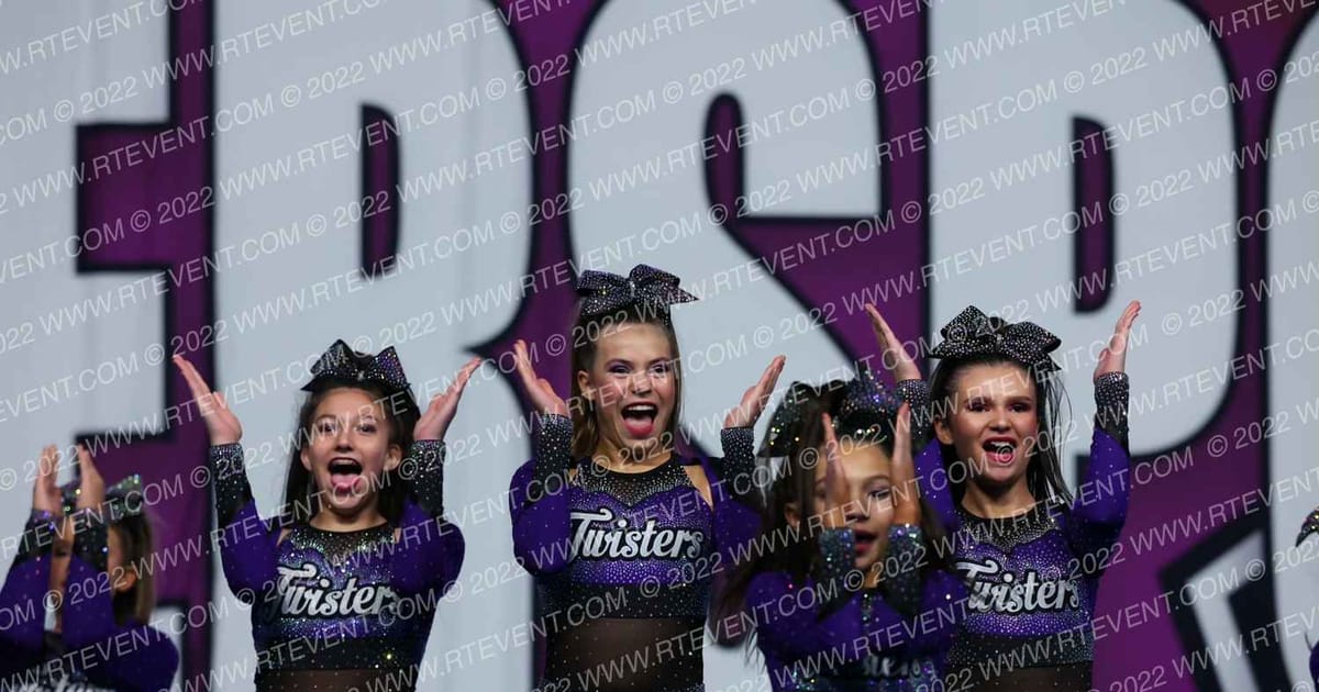 Knoxville Twisters Glacier · Cheersport Super Nationals