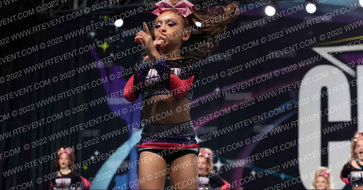 United Rock Nation All Stars DIAMOND DOLLS · Cheersport Super Nationals