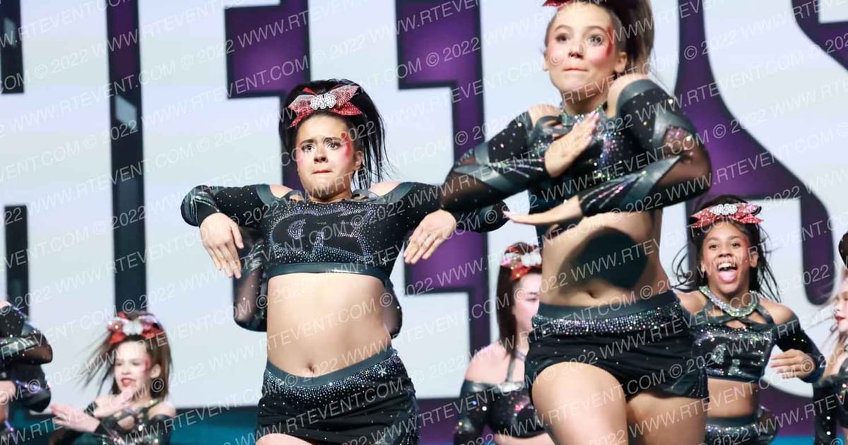 Cheer Force Elite Senior Smoke · Cheersport Super Nationals