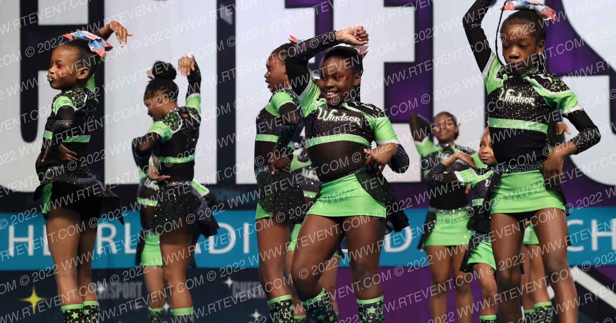 Windsor Knights Elite Hawaiian Punch · Cheersport Super Nationals