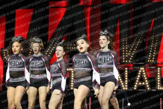 AMERICAN CHEER J DUBS