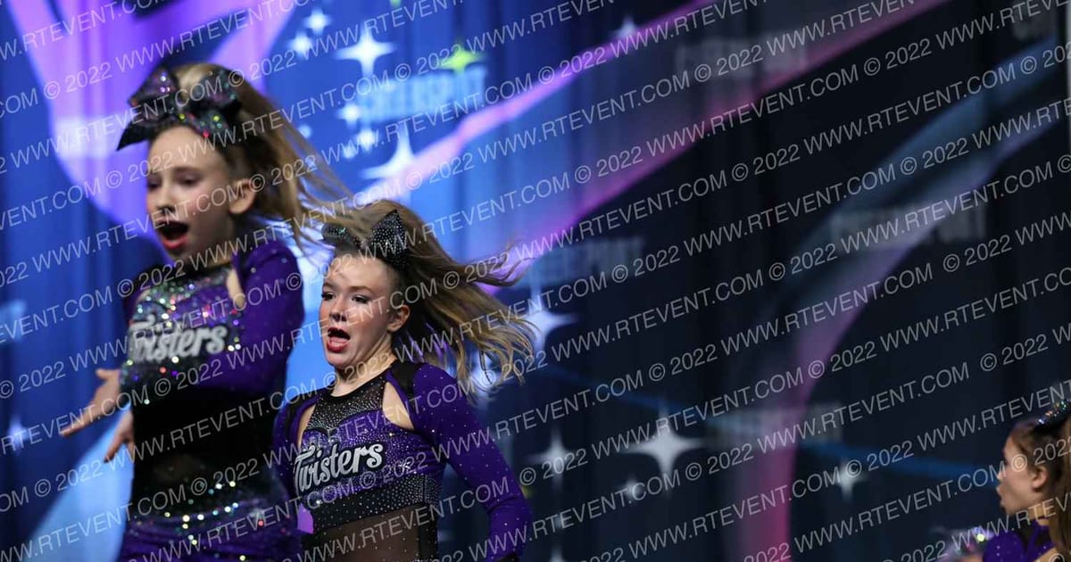 Knoxville Twisters Downpour · Cheersport Super Nationals