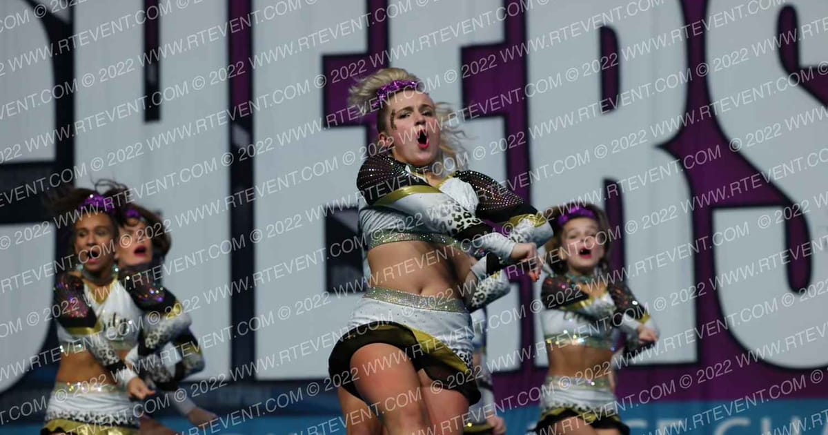 Celebrity Cheer VOGUE · Cheersport Super Nationals