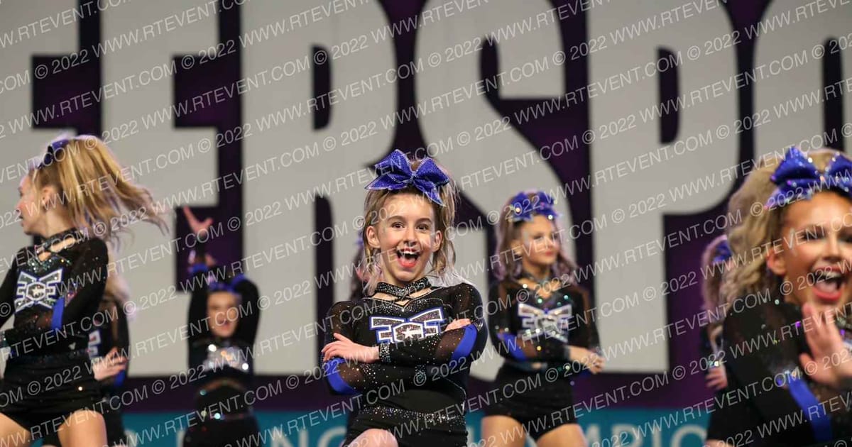 East Celebrity Elite - Hingham SHOW STOPPERS · Cheersport Super Nationals