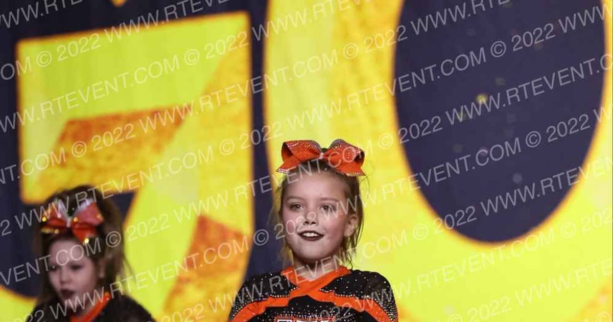 Tuck Dynasty Athletics Double Down · Gold Rush Chicago
