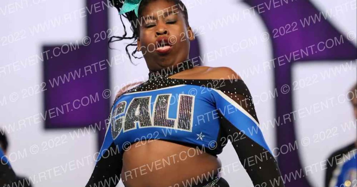 The California All Stars-Las Vegas Roulettes · Cheersport Super Nationals