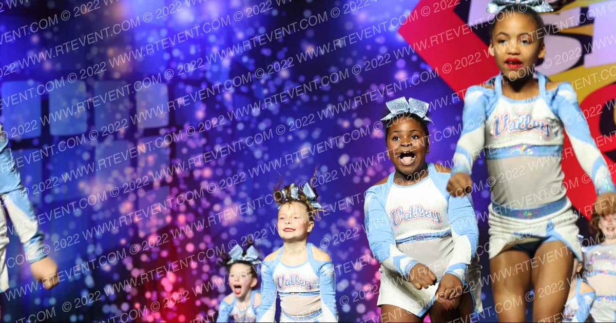 Valley Cheer BOMBSQUAD · Spirit Sports Philly Nationals DIDII