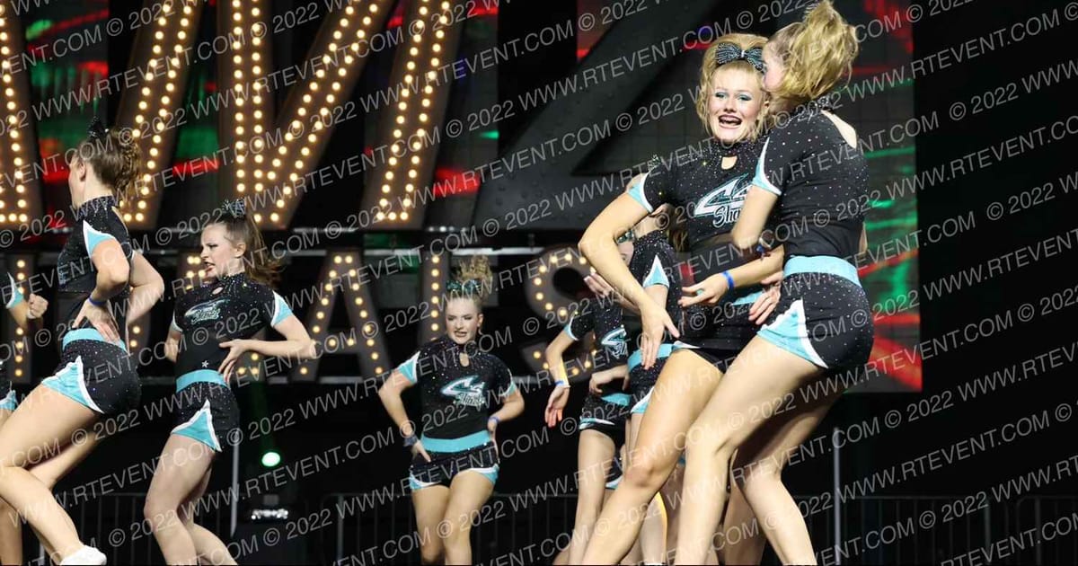 CHEER SPORT WHITE FIN SHARKS · AS Nationals