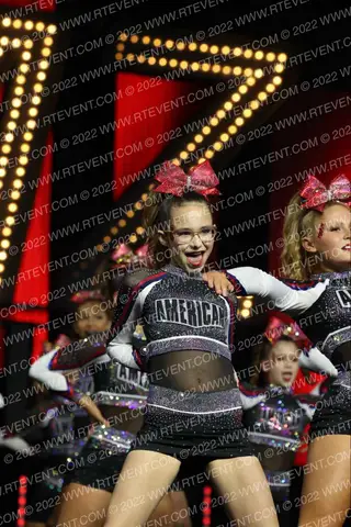 AMERICAN  CHEER   J  RED