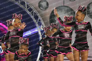 Xtreme Girls Prima Donnas
