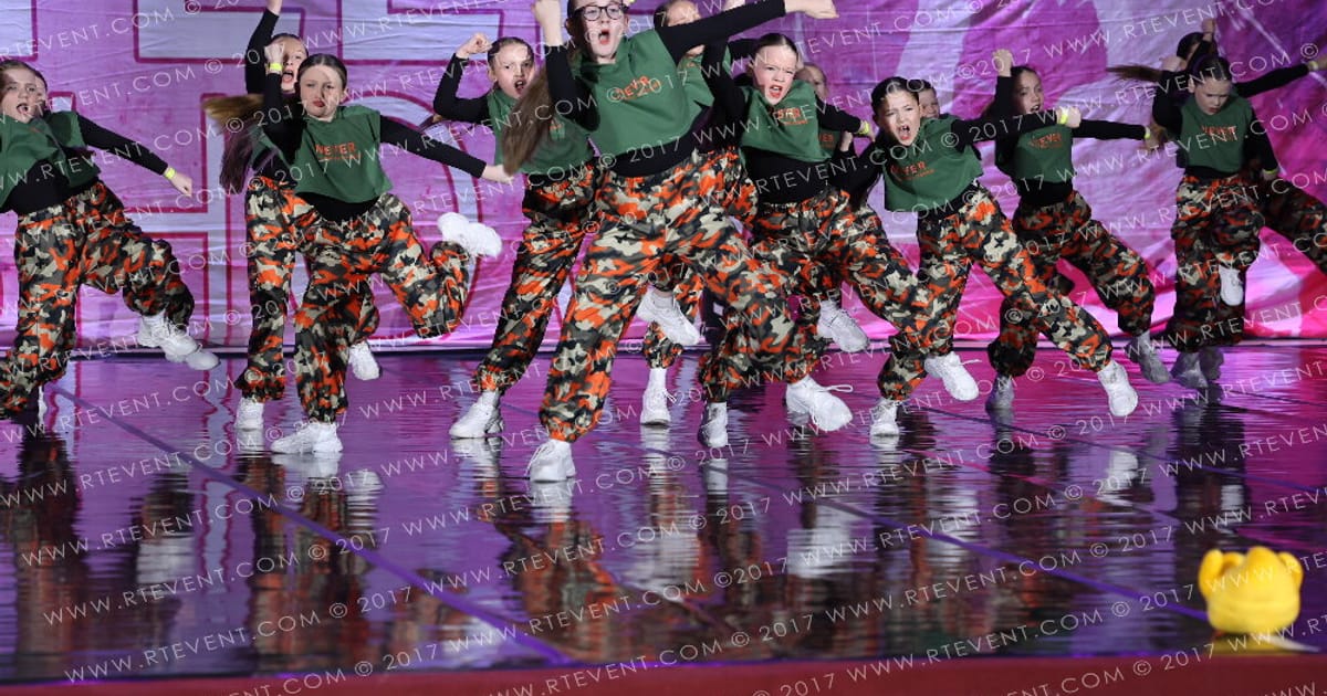 Royal Vulcans Cheer   Dance RV BEATZ · Steel the Show