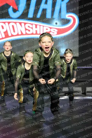 Ultimate Dance & Cheer Onyx Hip Hop