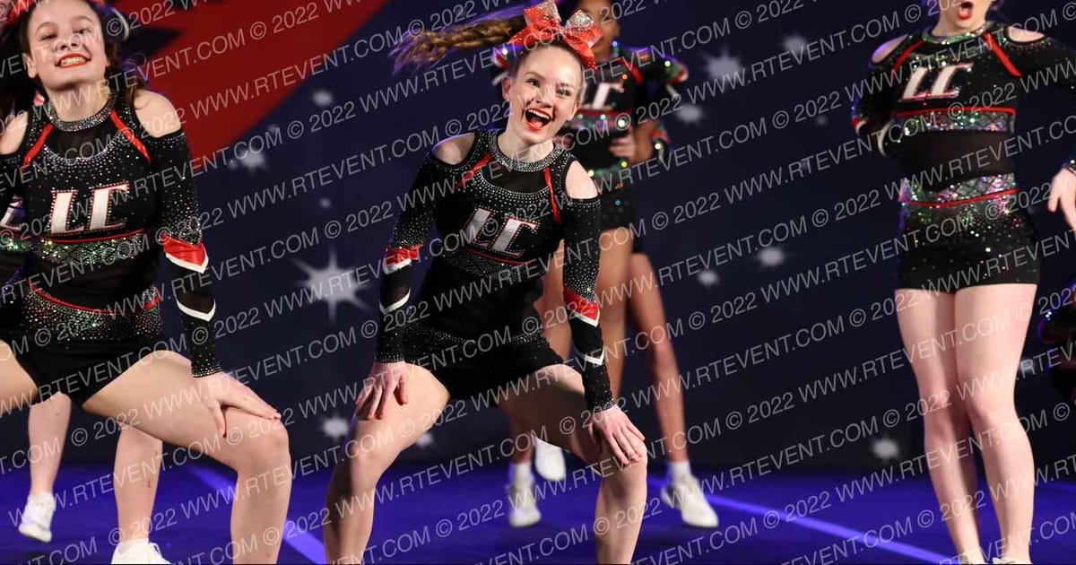 Lightning Cheer Hail · Spirit Sports Canadian Clash