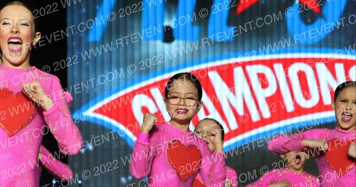 Studio 22 Mini All Stars Small Jazz · ASCS Dance Grand and Cheer Showdown