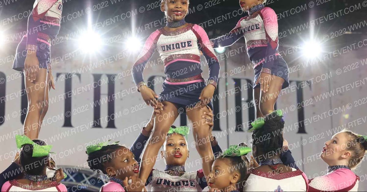 Unique Stars Glitz · Deep South Atlanta