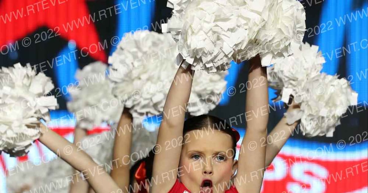 Iowa CATS All Stars Mini Small Pom · ASCS Dance Grand and Cheer Showdown