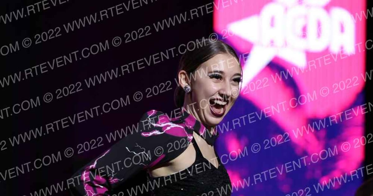 Miss Edie's Dancin Feet Senior Hip Hop · ACDA Reach the Beach DANCE Grand Nationals