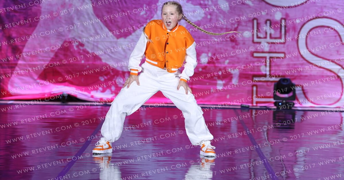 Sheldons School Of Performing Arts Meadow Howcroft · Steel the Show