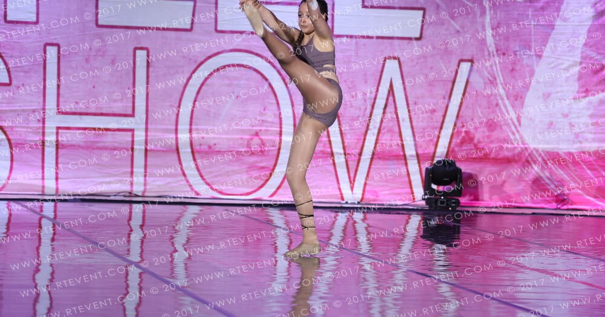 Panache Willow   Ava · Steel the Show