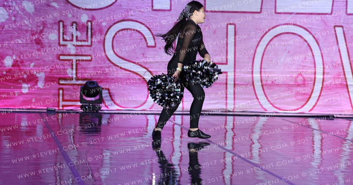 776 Cheer Elite Lottie Devonish · Steel the Show