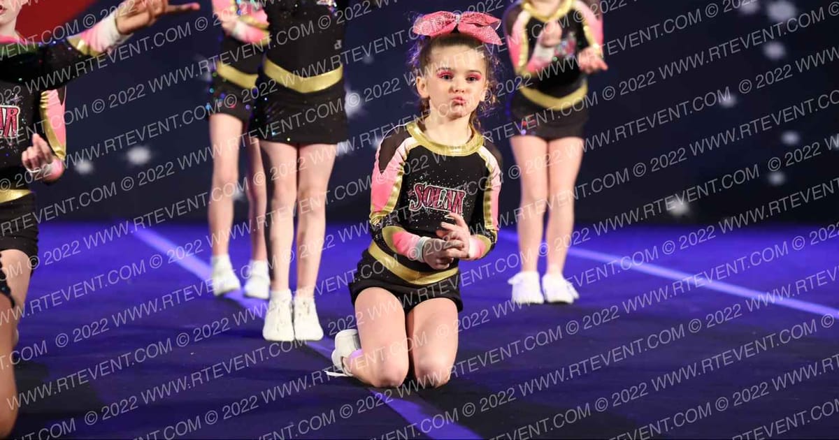 Solar Cheerleading Shine · Spirit Sports Canadian Clash