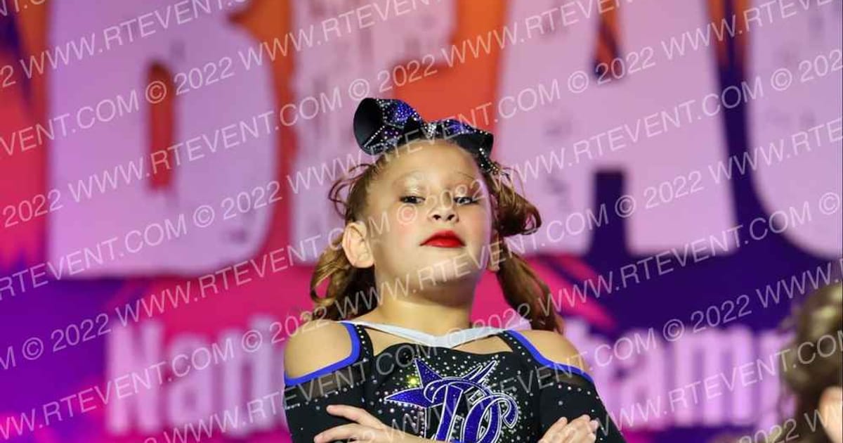 Dynamic Cheer Lady Rivals · ACDA Reach the Beach DII Grand