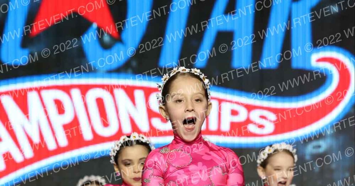 Blue Rose Dance Studio Tiny Daisies Pom · ASCS Dance Grand and Cheer Showdown