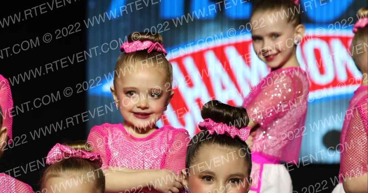 Ultimate Dance & Cheer Emeralds Hip Hop · ASCS Dance Grand and Cheer Showdown