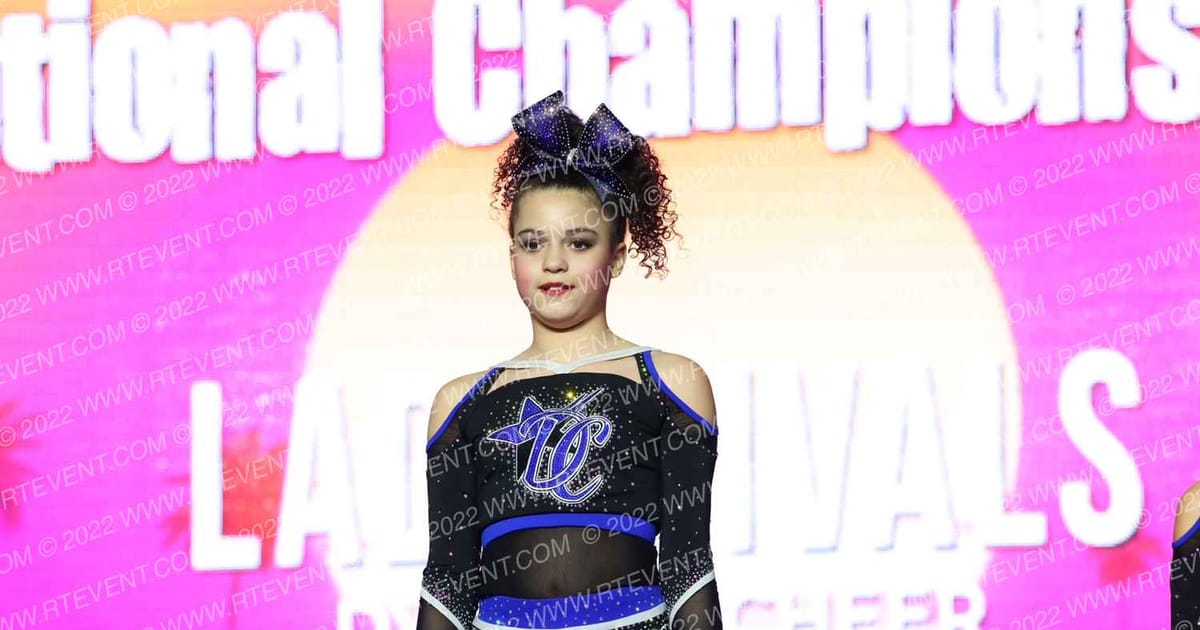 Dynamic Cheer Lady Rivals · ACDA Reach the Beach DII Grand