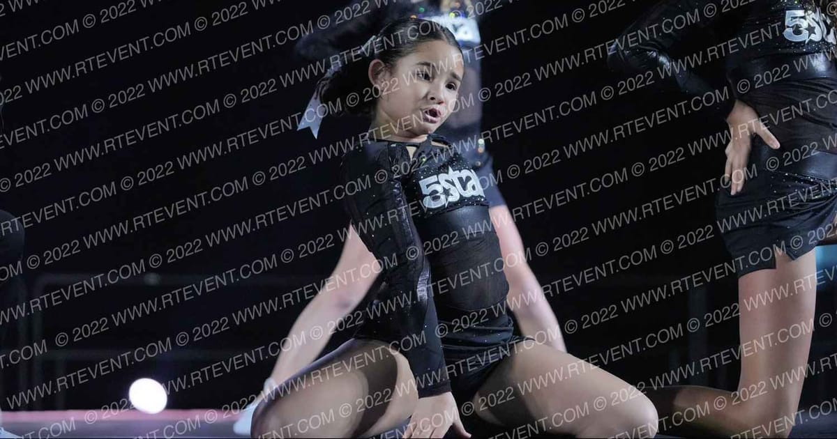 5 Star Athletics Classy Crystals · Spirit Sports West Palm Beach Nationals
