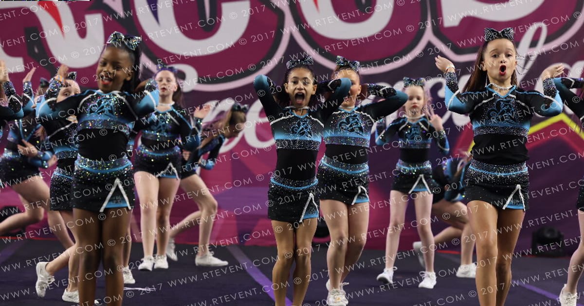 SA Academy of Cheer and Dance Turquoise · Circus Spectacular FC Essentials North