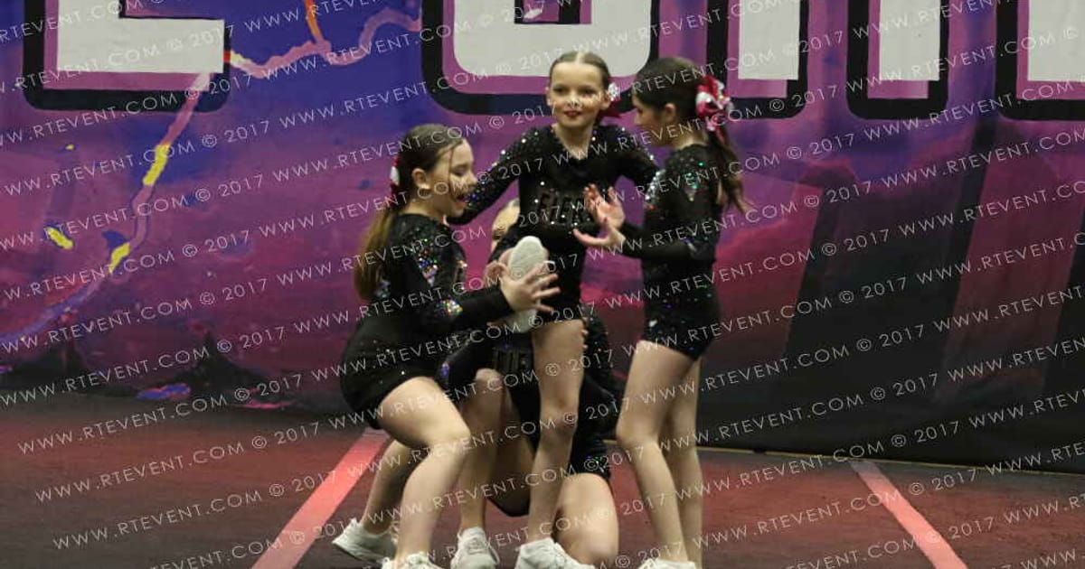 Fierce Elite Hot Pink · Circus Spectacular FC Essentials North