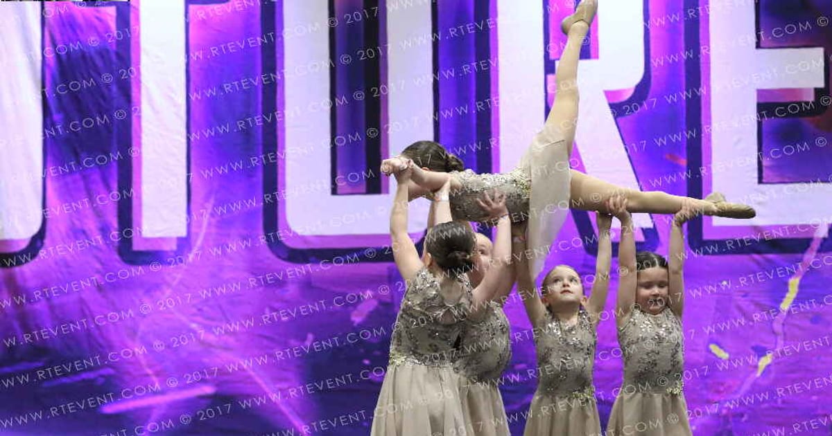 Unique Cheer and Dance Dreams · Circus Spectacular FC Essentials North